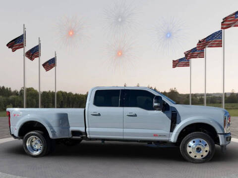 2026 Ford F-450 Super Duty Platinum