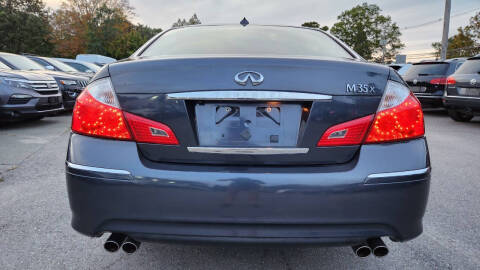 2010 Infiniti M35 x