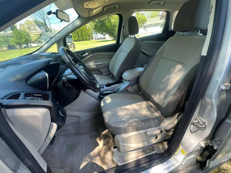 2014 Ford C-MAX Hybrid SE
