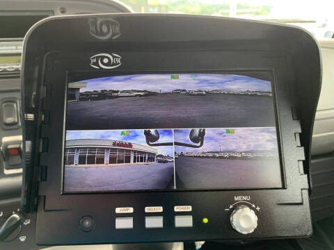 2015 Freightliner M2 106