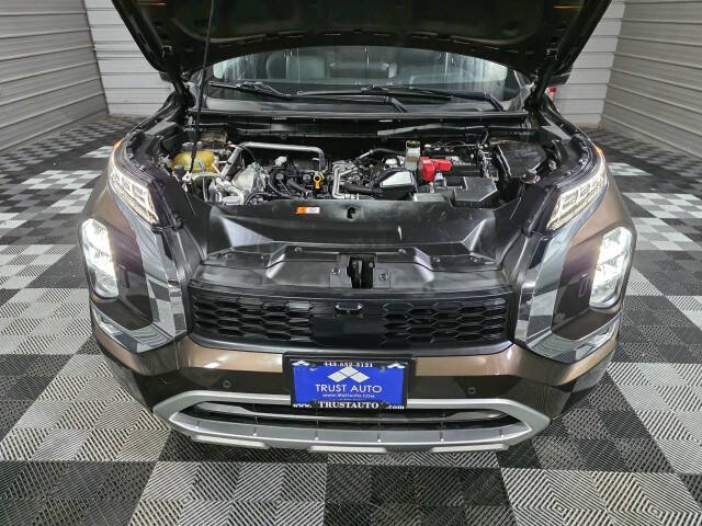 2022 Mitsubishi Outlander SEL