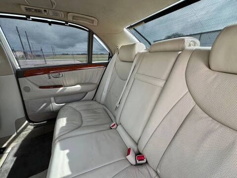 2005 Lexus LS 430