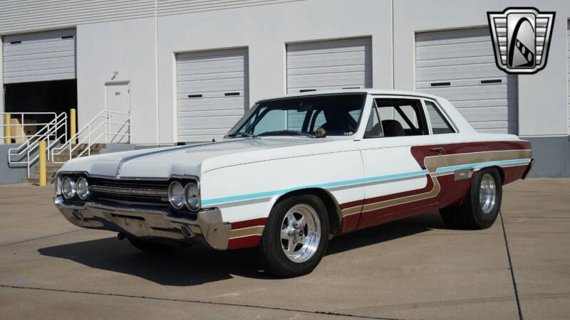 1965 Oldsmobile Cutlass