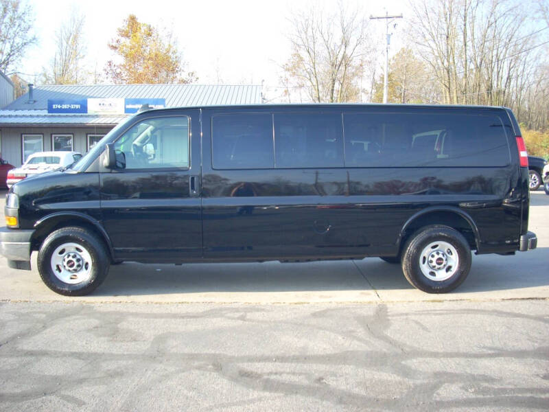 Used 2024 GMC Savana Passenger LS with VIN 1GJZ7NF73R1199324 for sale in Warsaw, IN