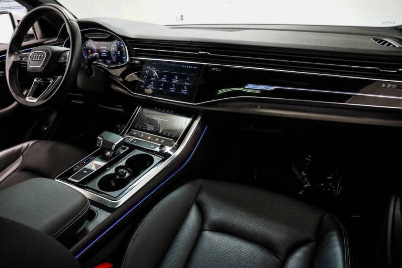 2021 Audi Q8 quattro Premium Plus 55 TFSI