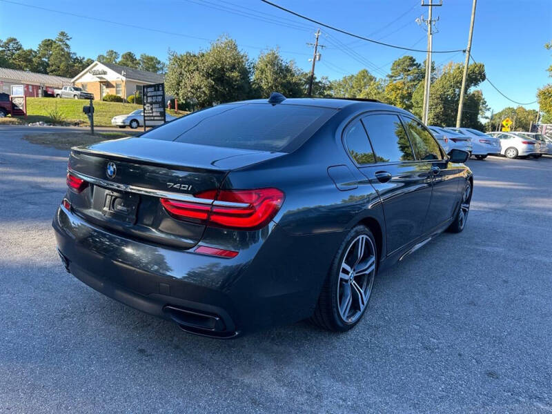 2017 BMW 7 Series 740i