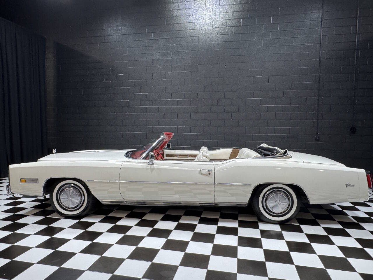 1975 Cadillac Eldorado 8