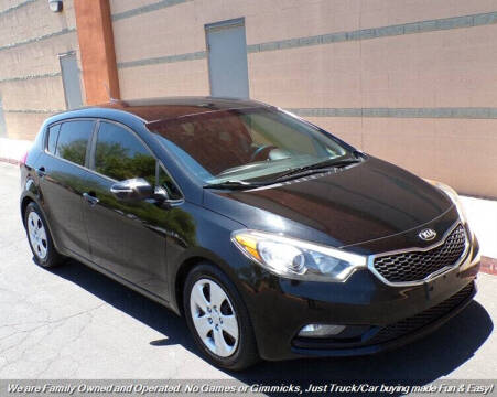 2016 Kia Forte5 LX