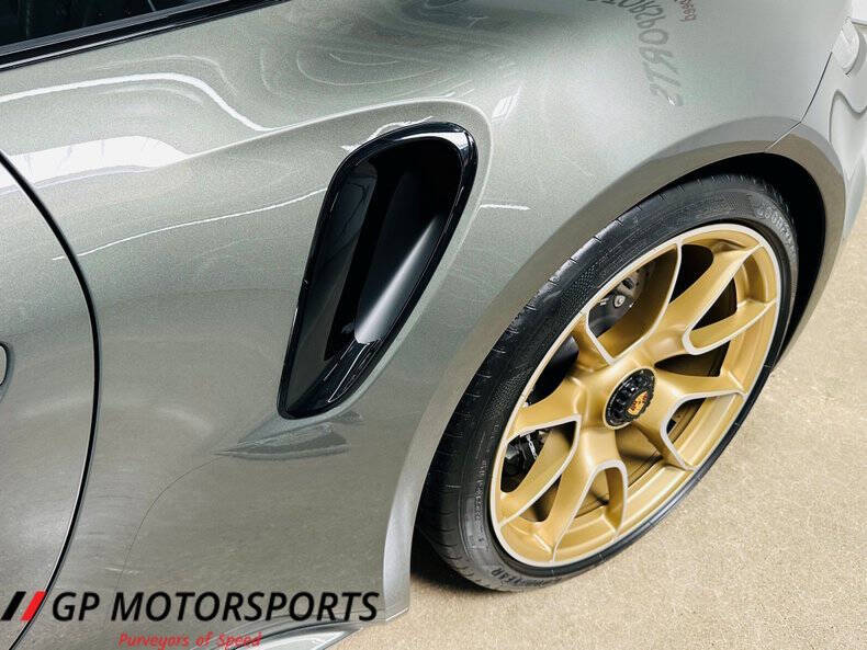 2022 Porsche 911