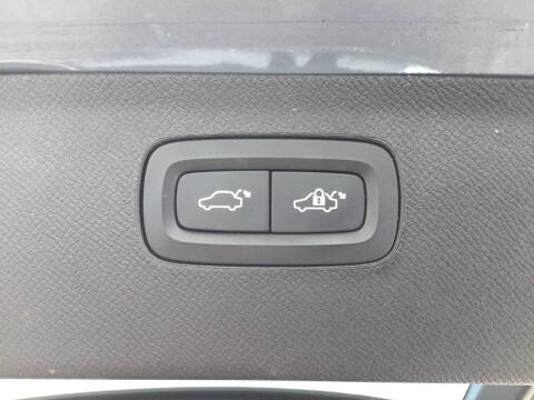 2021 Volvo XC90 Recharge T8 Inscription Expression 7P