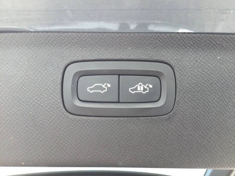 2021 Volvo XC90 Recharge T8 Inscription Expression 7P