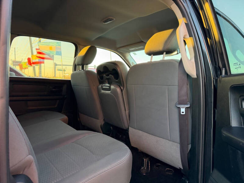 2016 RAM 1500 Express