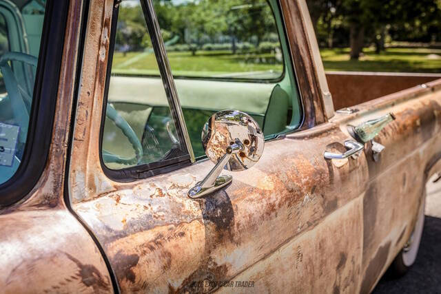 1961 Ford F-100