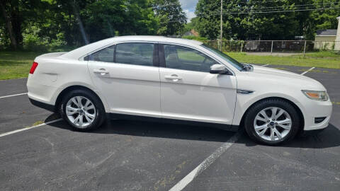 2011 Ford Taurus SEL