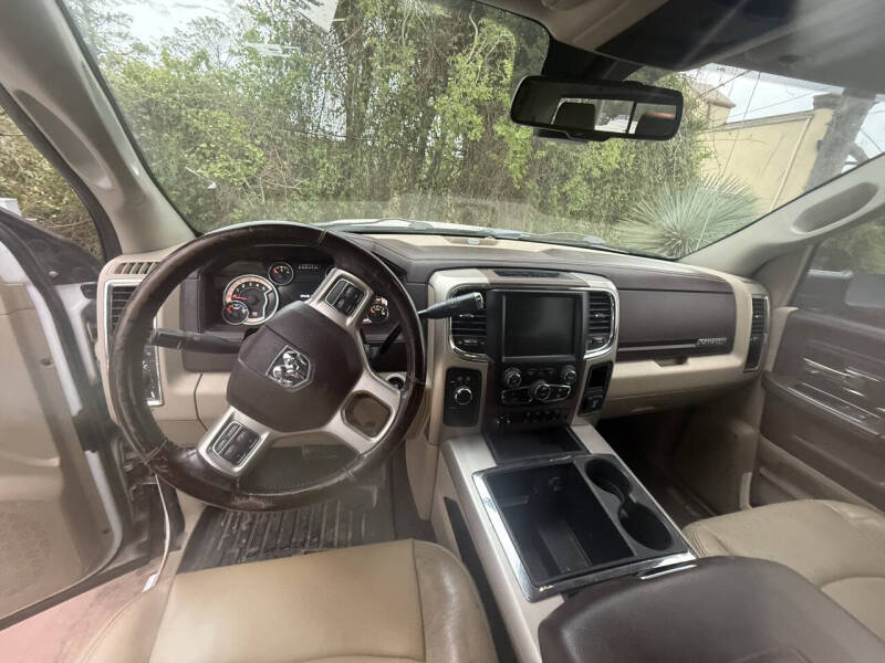 2015 RAM 3500 Laramie