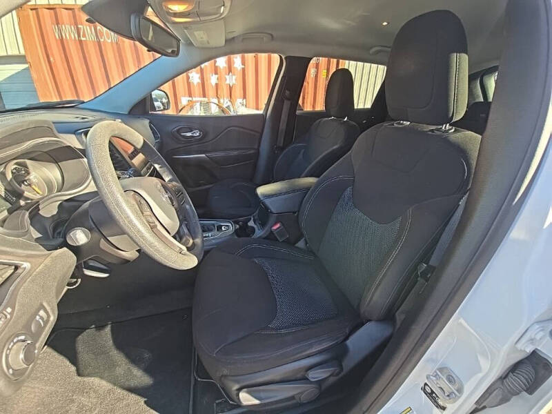 2021 Jeep Cherokee Latitude