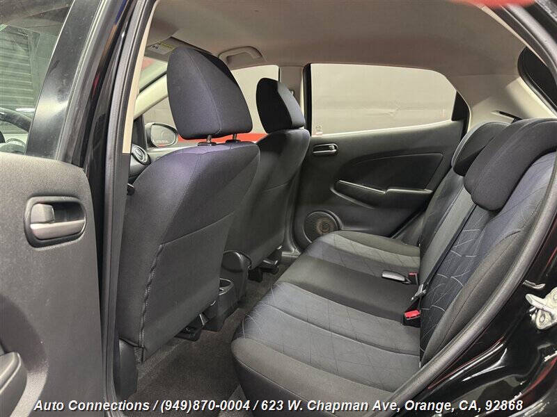 2011 Mazda MAZDA2 Sport