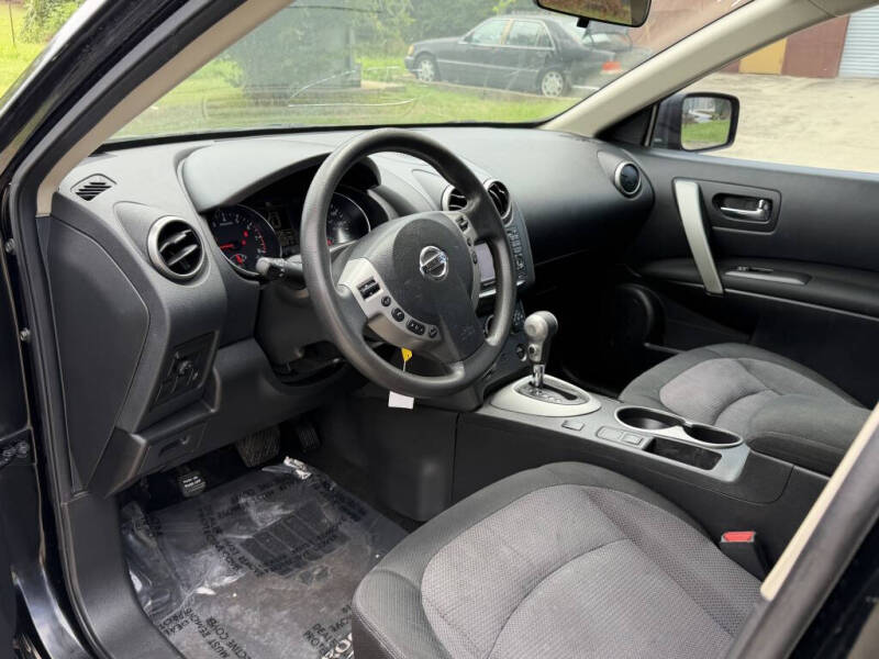 2013 Nissan Rogue SV