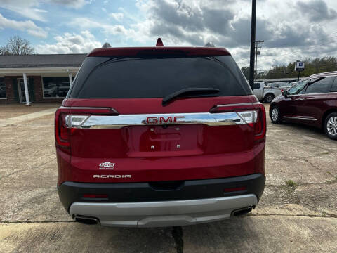 2021 GMC Acadia SLT