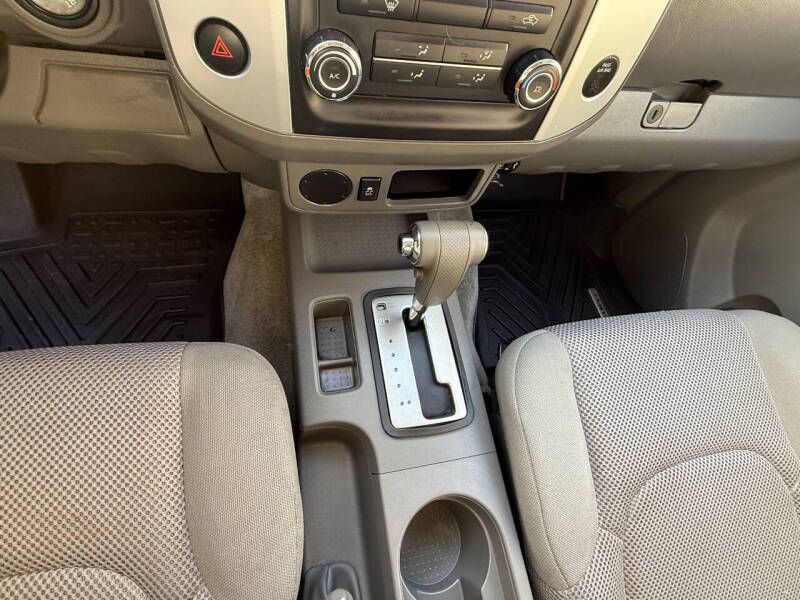 2017 Nissan Frontier SV