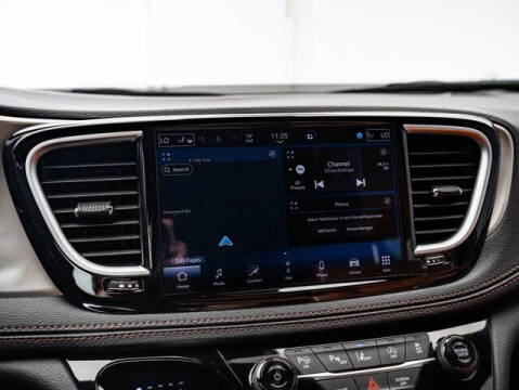 2024 Chrysler Pacifica Pinnacle