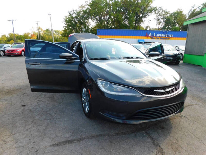 2015 Chrysler 200 LX