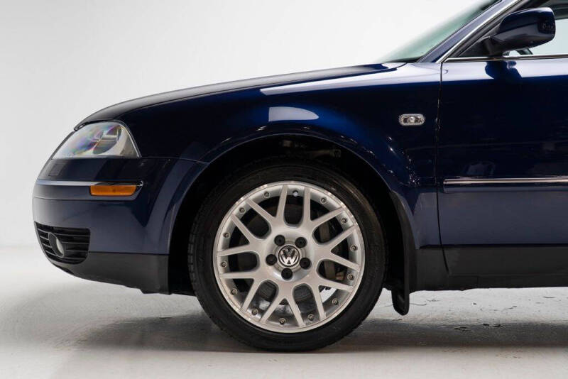 2004 Volkswagen Passat W8 4Motion