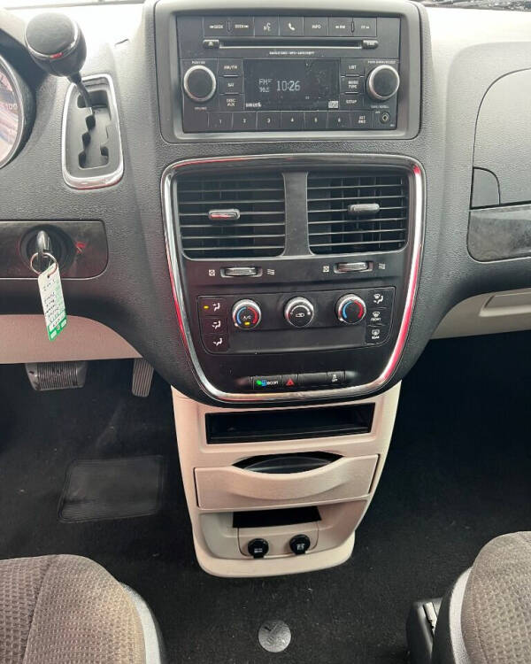 2013 Dodge Grand Caravan SE