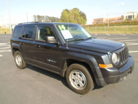 2014 Jeep Patriot for sale at Atlanta Auto Max in Norcross GA