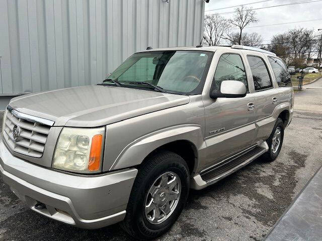 2004 Cadillac Escalade
