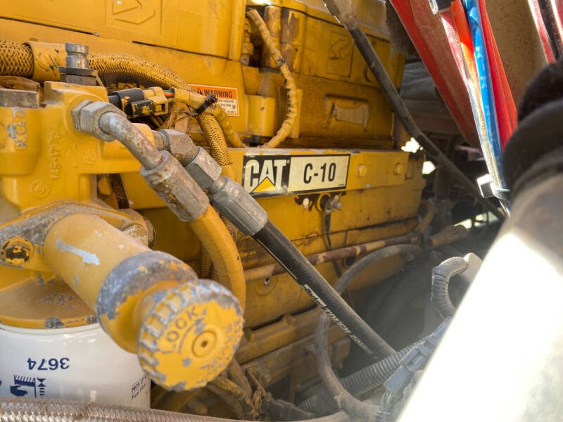 2001 Sterling LT9500 Series