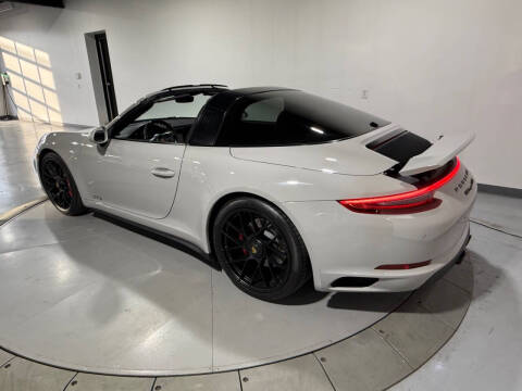 2018 Porsche 911 Targa 4 GTS