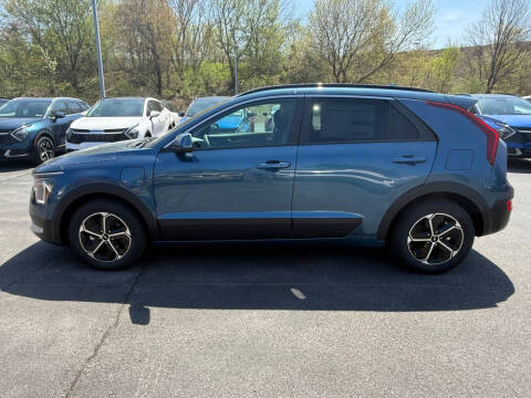 2025 Kia Niro Plug-In Hybrid EX