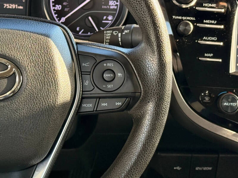 2020 Toyota Camry Hybrid LE