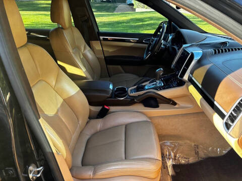 2018 Porsche Cayenne S