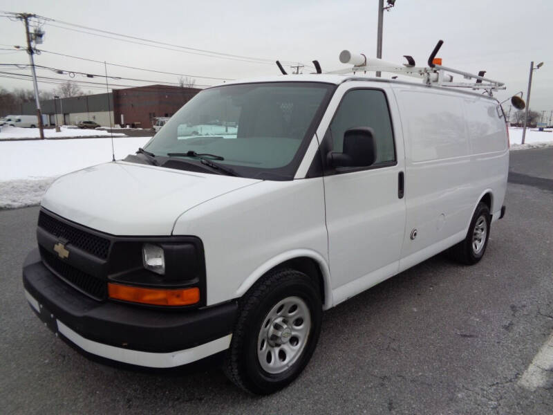 2010 chevrolet express 1500 work van