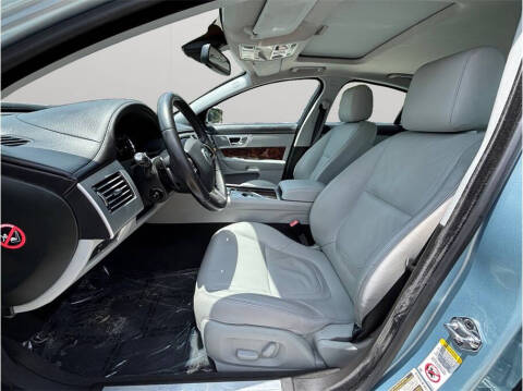 2012 Jaguar XF
