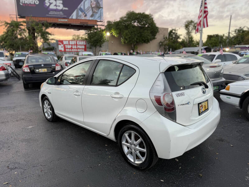 2012 Toyota Prius c One