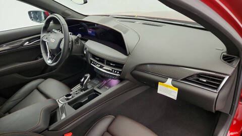 2025 Cadillac CT5 Sport