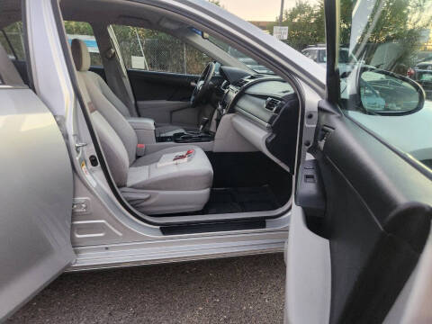 2013 Toyota Camry LE