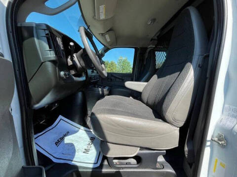 2021 GMC Savana 2500