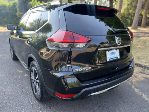 2018 Nissan Rogue SL