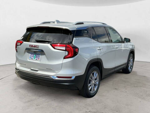 2022 GMC Terrain SLT