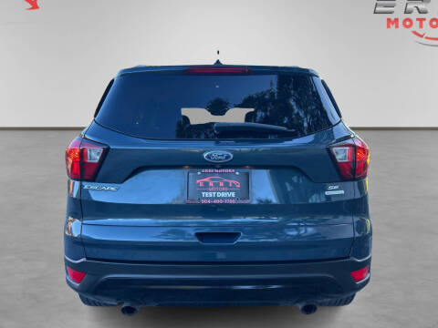 2019 Ford Escape SE