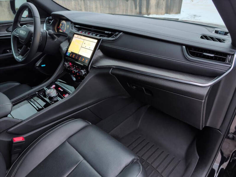 2023 Jeep Grand Cherokee Overland