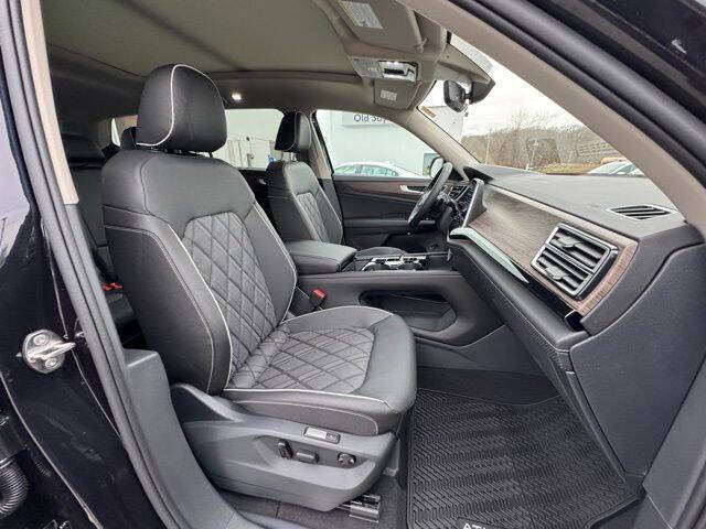 2026 Volkswagen Atlas SEL Premium R-Line 4Motion