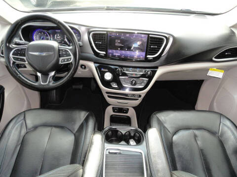 2021 Chrysler Pacifica Touring L