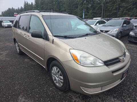 2005 Toyota Sienna LE 7 Passenger