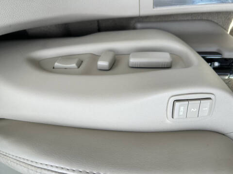 2011 Cadillac SRX Luxury Collection