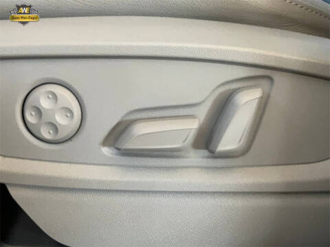 2024 Audi Q5 e quattro S line Premium 55 TFSI